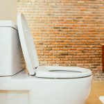 Clean your toilet without touching it : using easy DIY toilet bombs