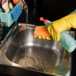 Homeowners urged to use dish soap to keep autumn drains clear